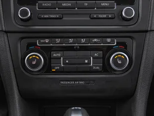Volkswagen  15