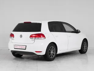 Volkswagen  6