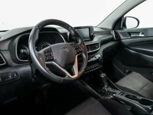 Hyundai  7