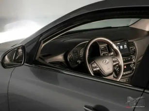 Hyundai  6