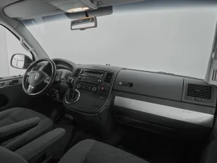 Volkswagen  9