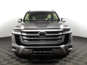Toyota  2