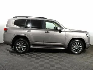 Toyota  4