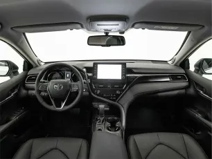 Toyota  8