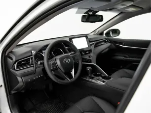 Toyota  9