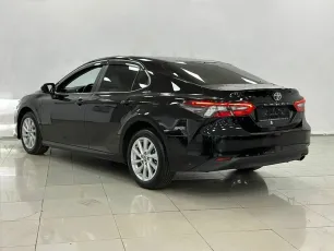 Toyota  2