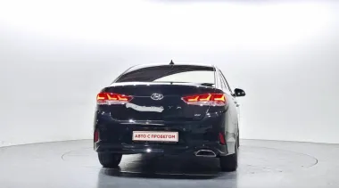 Hyundai  5