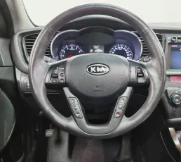Kia  12
