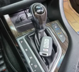 Kia  8