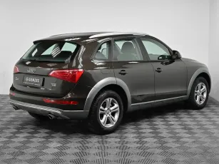 Audi  2