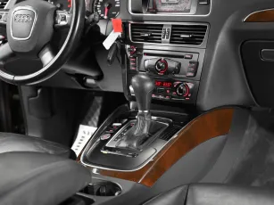 Audi  9