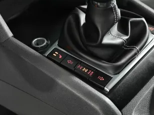 Volkswagen  10