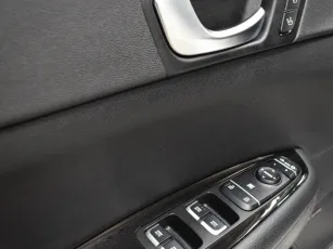 Kia  7