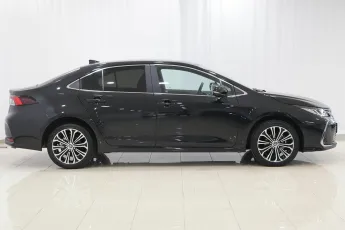 Toyota  3