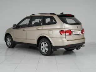 SsangYong  4