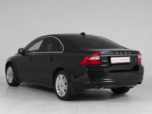 Volvo  4