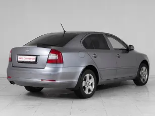 Skoda  6