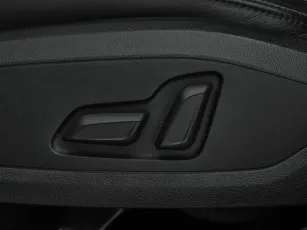 Audi  16
