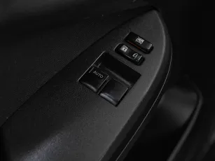 Toyota  10