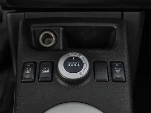 Nissan  18