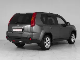 Nissan  6