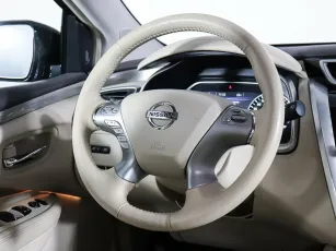 Nissan  13
