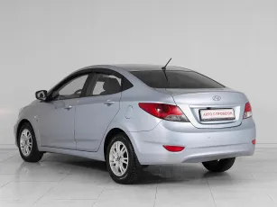 Hyundai  4