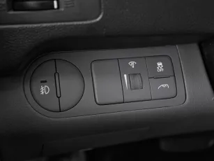 Hyundai  15