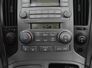 Hyundai  17