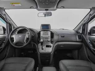 Hyundai  9