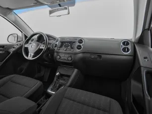 Volkswagen  9