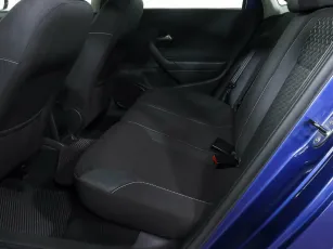 Volkswagen  13