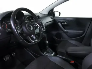 Volkswagen  9