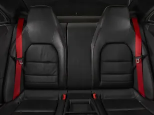 Mercedes-Benz  18