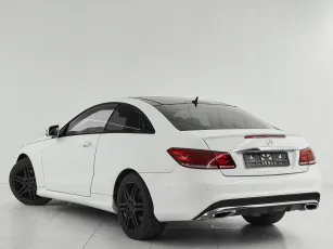 Mercedes-Benz  4