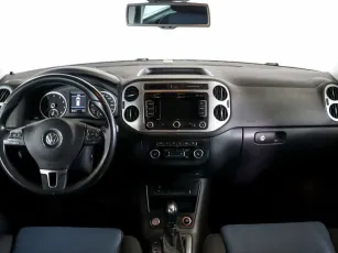 Volkswagen  6