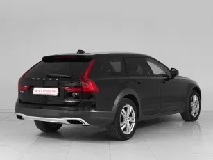 Volvo  6