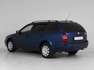 Skoda  4