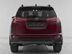 Toyota  5