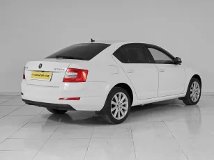 Skoda  6