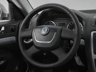 Skoda  10