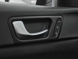 Kia  14