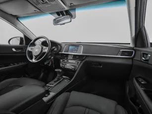 Kia  9