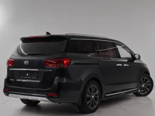 Kia  6