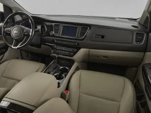 Kia  9
