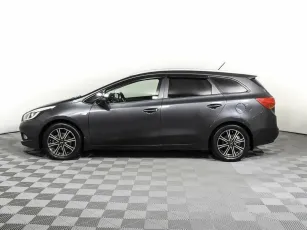 Kia  3