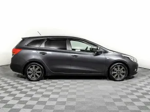 Kia  4