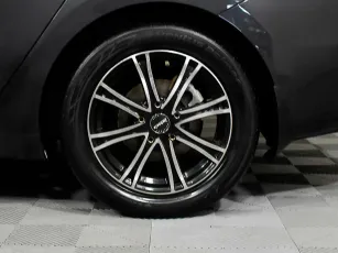 Kia  7