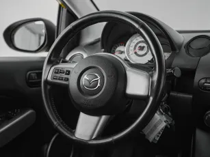 Mazda  10