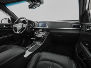 Kia  10